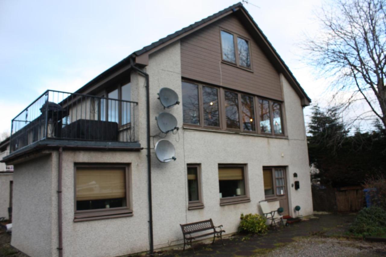 Loch Ness Balcony Apartment Drumnadrochit Exterior photo